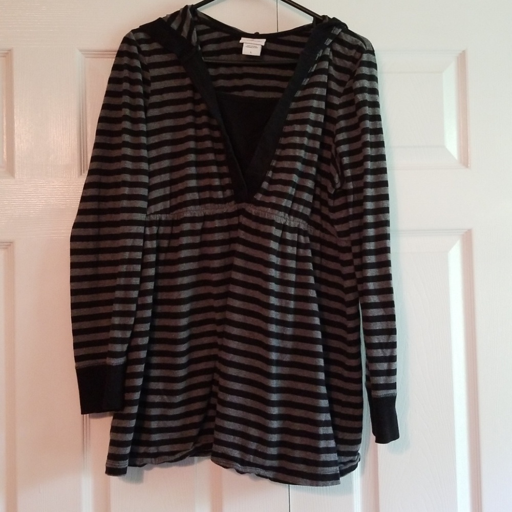 Maternity shirt